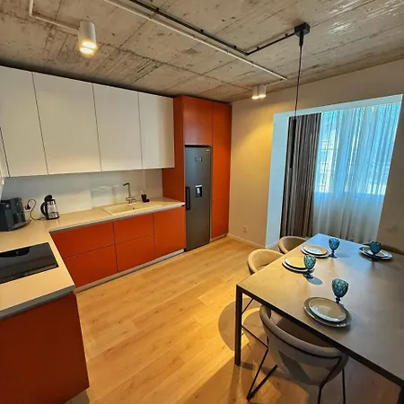 2 Mins From Center - Luxury In * Kişinev