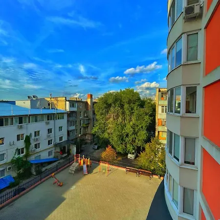 Daire 2 Mins From Center - Luxury In *